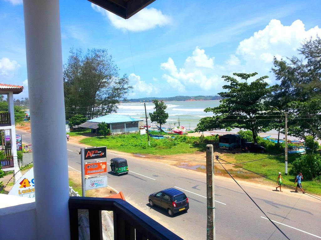 Bed and Breakfast Ceylon Surf Guest And Restaurant Weligama Camera foto